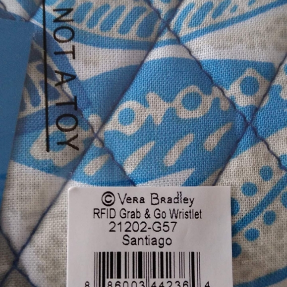 Vera Bradley RFID Wristlet - Picture 2 of 3